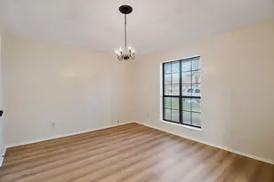 306 Partridge Run Dr, Duncanville, TX 75137 - Photo 11