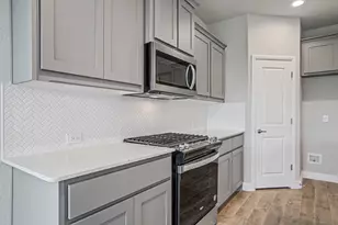 141 Ringtrail Dr, Rhome, TX 76078 - Photo 5