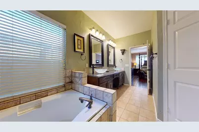 4704 Parkmount Drive, Fort Worth, TX 76137 - Photo 13