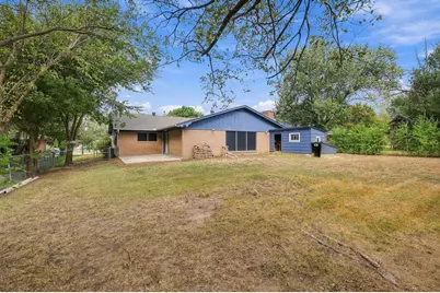 1306 Hillside Drive, Gainesville, TX 76240 - Photo 31