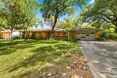 204 University Drive, Arlington, TX 76013 - Photo 1