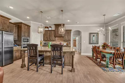 2125 Vanderbilt Drive, Weatherford, TX 76088 - Photo 9