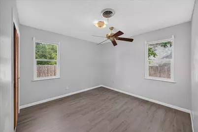 301 Dellis Street, Terrell, TX 75160 - Photo 13
