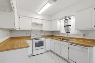 5909 Lake Hubbard Pkwy, Garland, TX 75043 - Photo 7