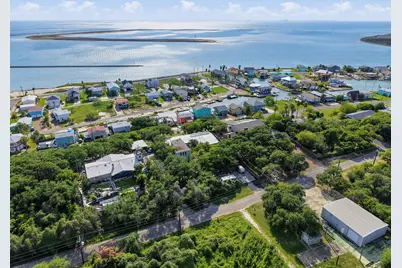 521 Oak Ridge, Ingleside on the Bay, TX 78362 - Photo 17