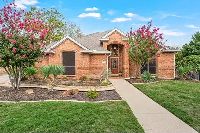 7613 Woodhaven Drive, North Richland Hills, TX 76182 - Photo 3