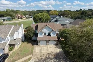 4027 Southern Charm Ct, Arlington, TX 76016 - Photo 3