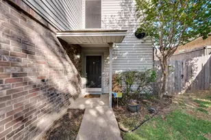 4027 Southern Charm Ct, Arlington, TX 76016 - Photo 5