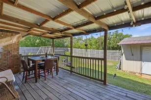 901 Melanie Ln, Keene, TX 76059 - Photo 23