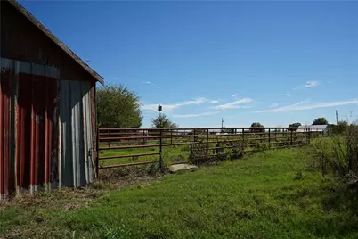12797 Fm 1385, Pilot Point, TX 76258 - Photo 31