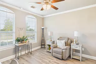 1201 E Iberian Ct, Granbury, TX 76048 - Photo 15