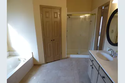 3918 Alto Avenue, Carrollton, TX 75007 - Photo 9