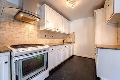554 Pleasant Vista Drive, Dallas, TX 75217 - Photo 9