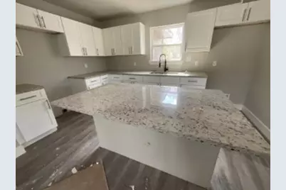 6051 Meandering Road, Fort Worth, TX 76114 - Photo 3