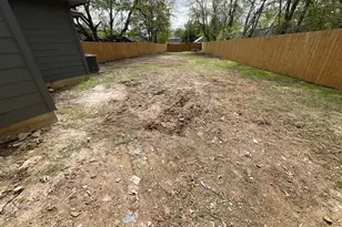 6051 Meandering Rd, Fort Worth, TX 76114 - Photo 15