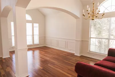 404 Belmont Court, Lewisville, TX 75067 - Photo 5