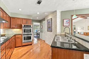 6720 Firelight Ln, Dallas, TX 75248 - Photo 7