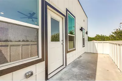 4847 Brashear Street, Dallas, TX 75210 - Photo 5