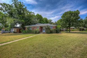 5916 Tourist Dr, North Richland Hills, TX 76117 - Photo 3