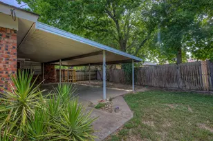 5916 Tourist Dr, North Richland Hills, TX 76117 - Photo 31