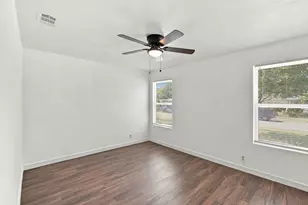 3215 Hillglenn Rd, Dallas, TX 75228 - Photo 5