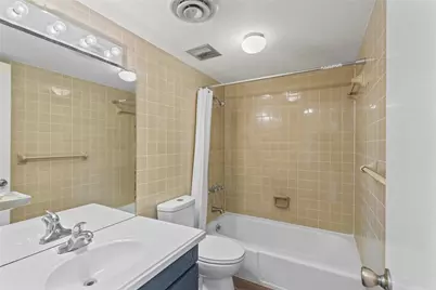 550 E Avenue J #B, Grand Prairie, TX 75050 - Photo 23