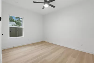 2319 Moffatt Avenue, Dallas, TX 75216 - Photo 7