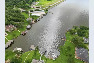 114 E Iriquois Drive, Gainesville, TX 76240 - Photo 37
