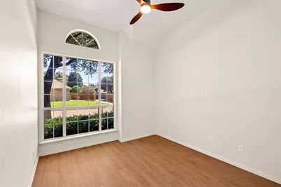 3809 Peppertree Drive, Carrollton, TX 75007 - Photo 31