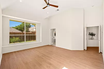 3809 Peppertree Drive, Carrollton, TX 75007 - Photo 25