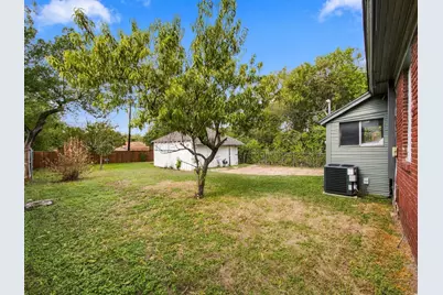 1511 Hollywood Avenue, Dallas, TX 75208 - Photo 23