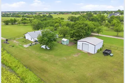 698 Hackberry Road, Van Alstyne, TX 75495 - Photo 7