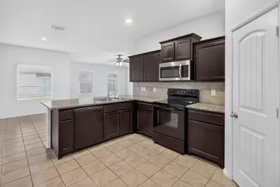 725 Gin Lake Trail, Fort Worth, TX 76120 - Photo 13