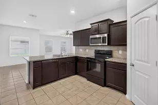 725 Gin Lake Trl, Fort Worth, TX 76120 - Photo 13