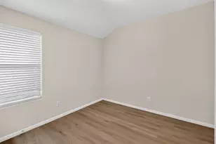 725 Gin Lake Trl, Fort Worth, TX 76120 - Photo 9
