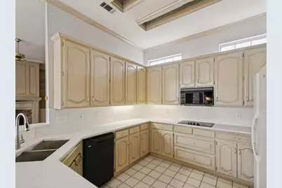 4529 Charlemagne Drive, Plano, TX 75093 - Photo 13