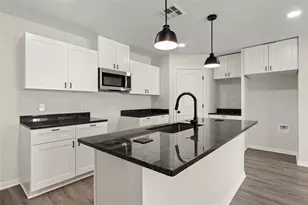 1912 Morrow Ave, Waco, TX 76707 - Photo 7