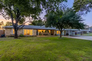 117 Black Jack Ln, Burleson, TX 76028 - Photo 1