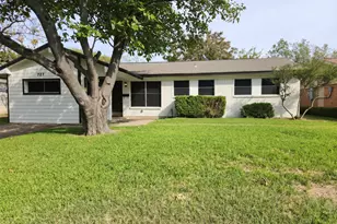 727 Sara Dr, Mesquite, TX 75149 - Photo 1