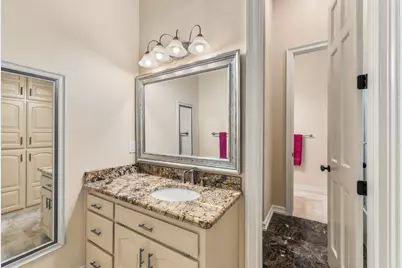 2711 Meadowview Drive, Colleyville, TX 76034 - Photo 19