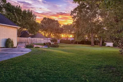 2711 Meadowview Drive, Colleyville, TX 76034 - Photo 35