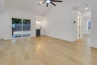 1913 Sandra Kay Lane, Arlington, TX 76015 - Photo 5