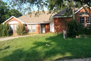 1701 Wisteria St, Denton, TX 76205 - Photo 1