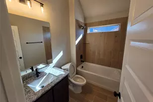 247 Redwood Cir, Trenton, TX 75490 - Photo 5