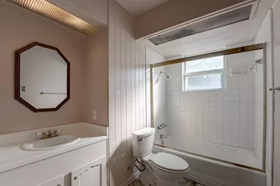 2906 Windmill Lane, Farmers Branch, TX 75234 - Photo 5