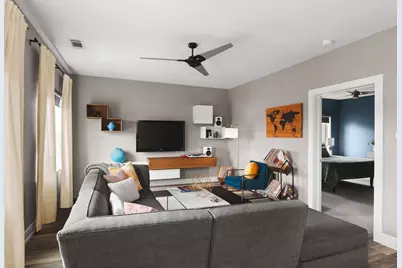 5718 McCommas Boulevard #302, Dallas, TX 75206 - Photo 3
