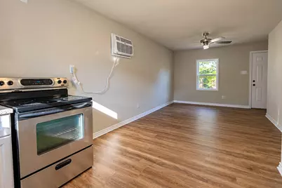 1301 E Grove Street, Kaufman, TX 75142 - Photo 13