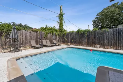1905 Reverchon Drive, Arlington, TX 76017 - Photo 35
