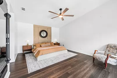 1905 Reverchon Drive, Arlington, TX 76017 - Photo 17