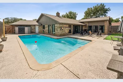 1905 Reverchon Drive, Arlington, TX 76017 - Photo 33